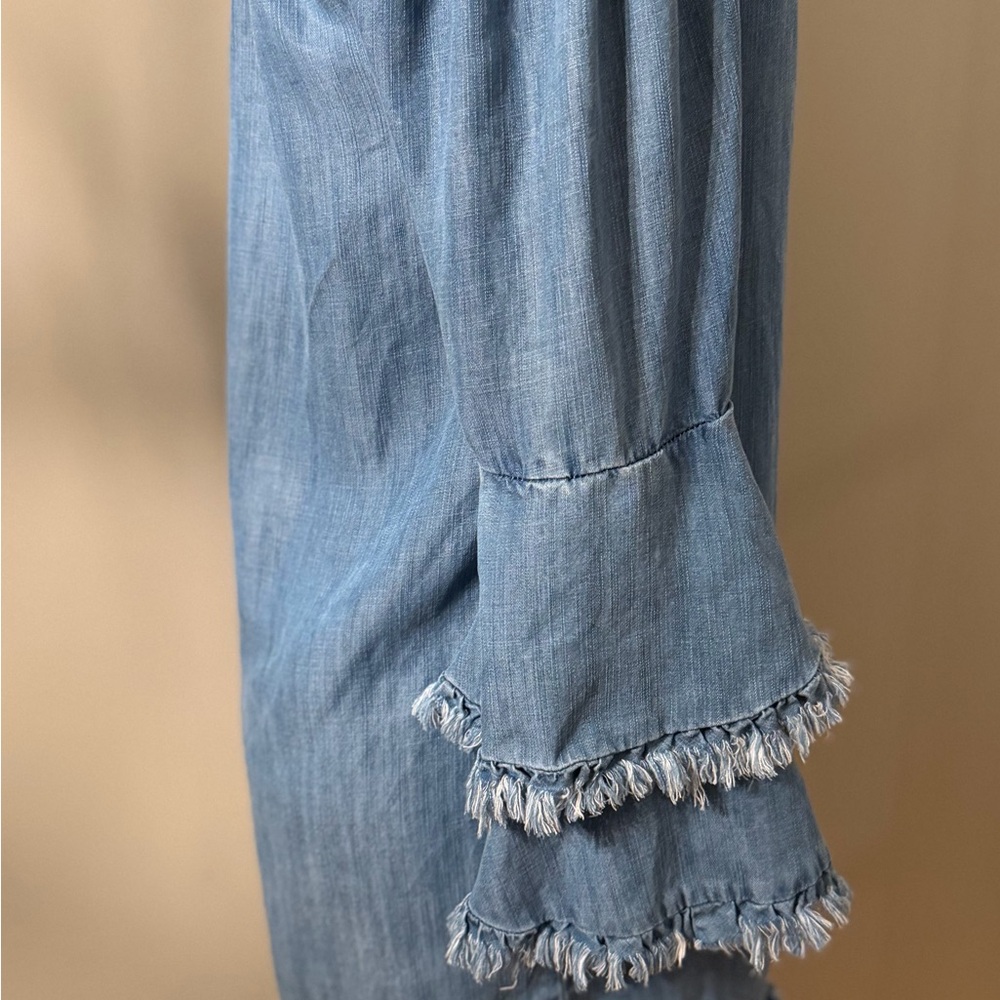 Boston Proper Blue Chambray XS Denim Top - Picture 4 of 5